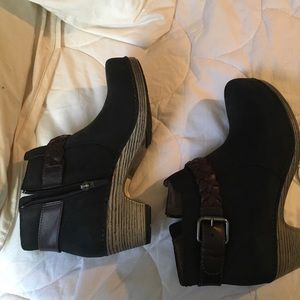Brand new belted dansko booties